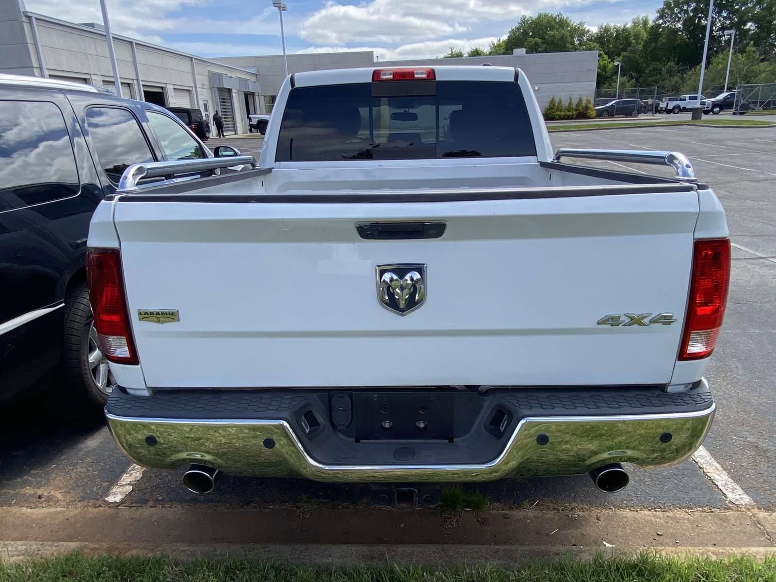 Used 2011 RAM 1500 Laramie AWD/4WD image 7