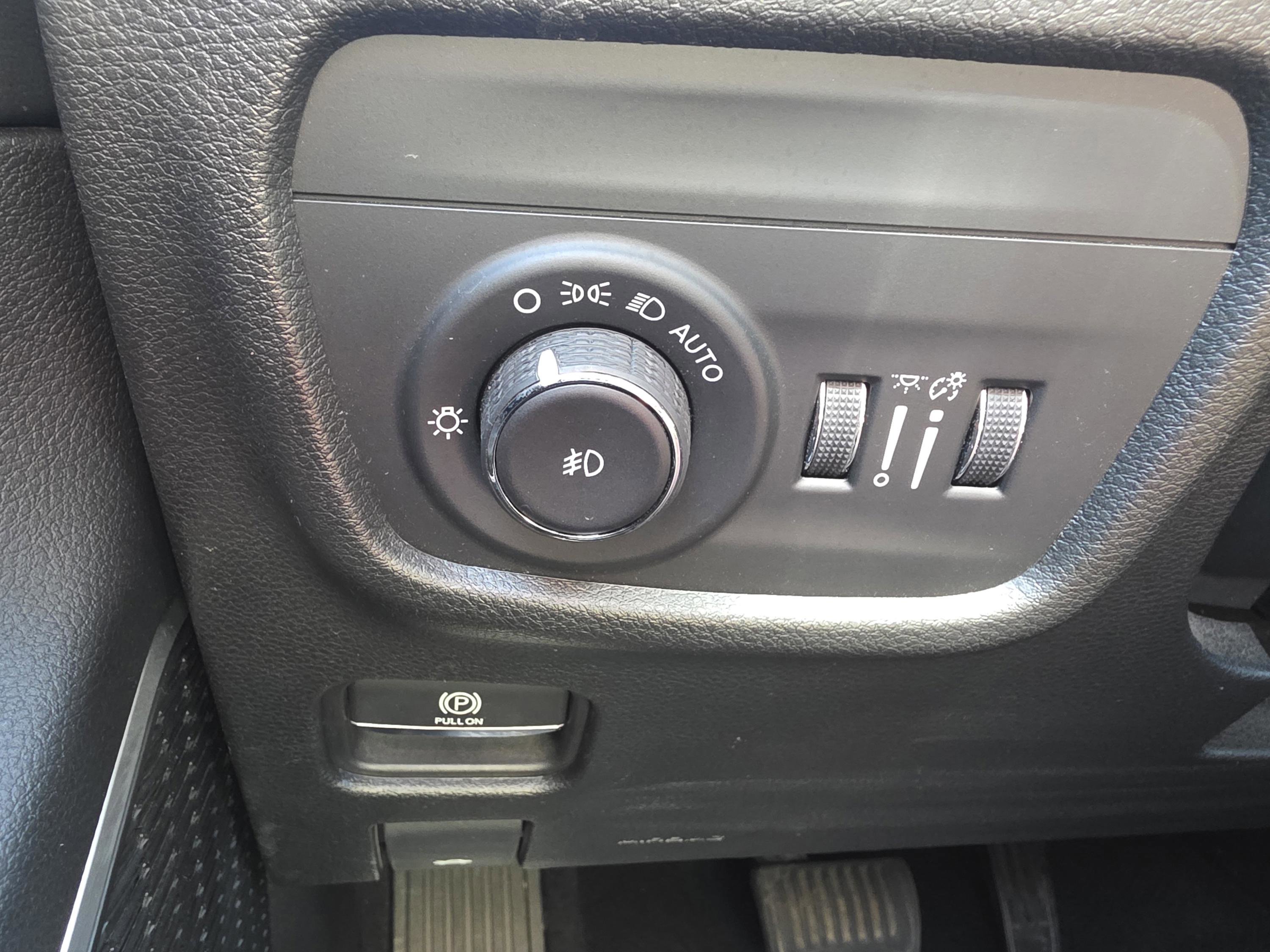Certified 2022 Jeep Grand Cherokee L Limited AWD/4WD image 22