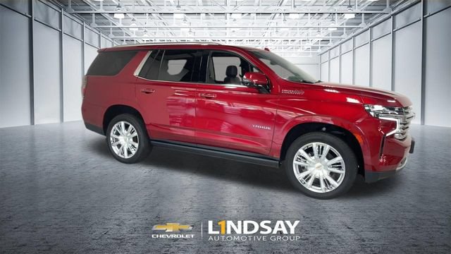 Used 2023 Chevrolet Tahoe High Country w/ Premium Package 2 AWD/4WD image 3