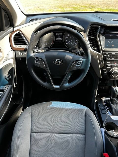 Used 2018 Hyundai Santa Fe Sport w/ 2.4L Value Package 02 AWD/4WD image 25