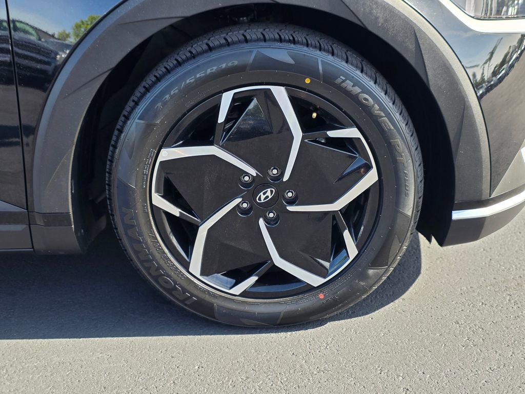 Certified 2024 Hyundai Ioniq 5 SEL RWD image 8