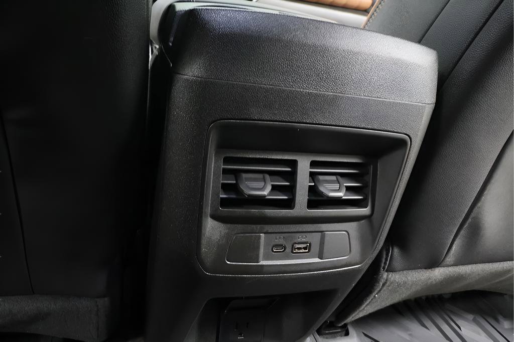 Used 2023 GMC Canyon AT4 w/ AT4 Premium Package image 26