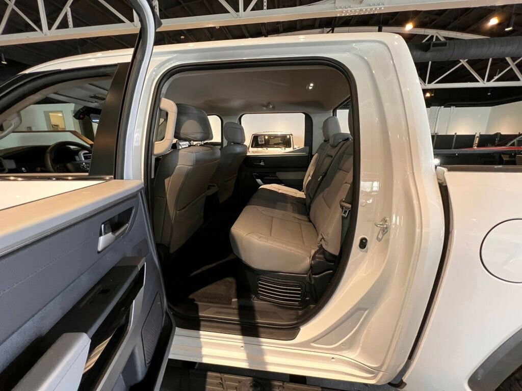 Used 2024 Toyota Tundra Limited w/ Power Package image 12