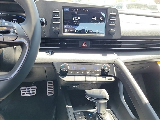 New 2025 Hyundai Elantra Sport image 11