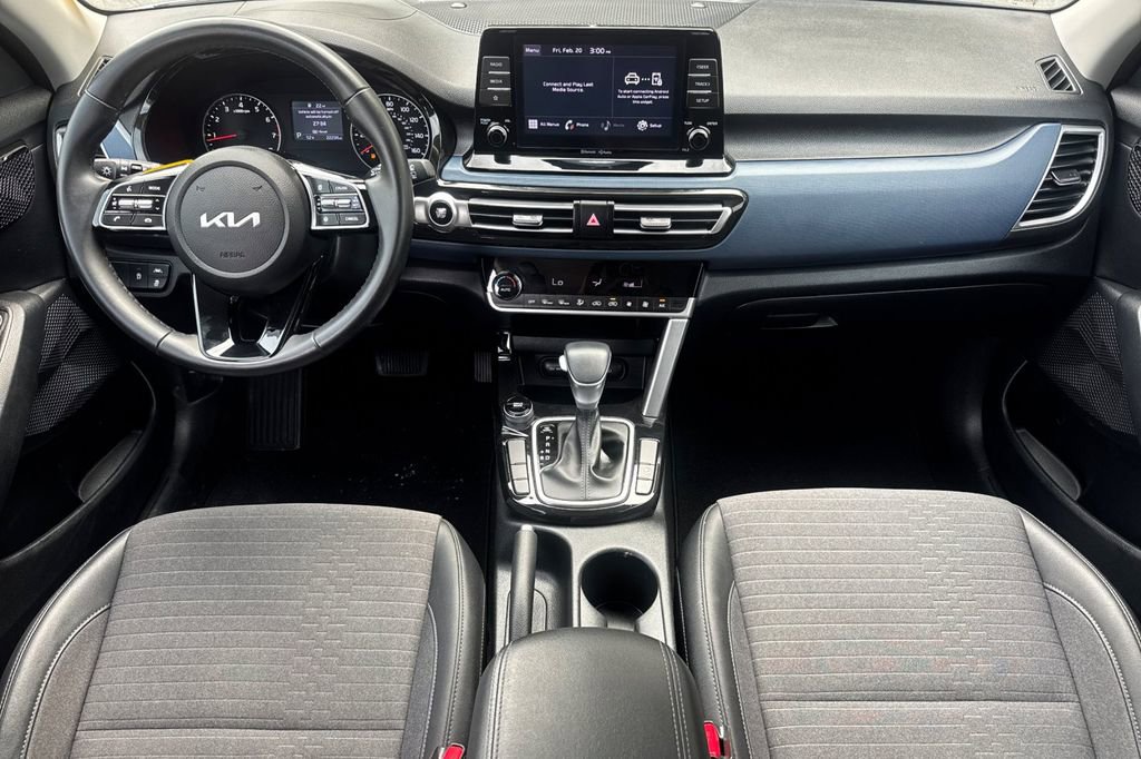 Used 2023 Kia Seltos S image 12