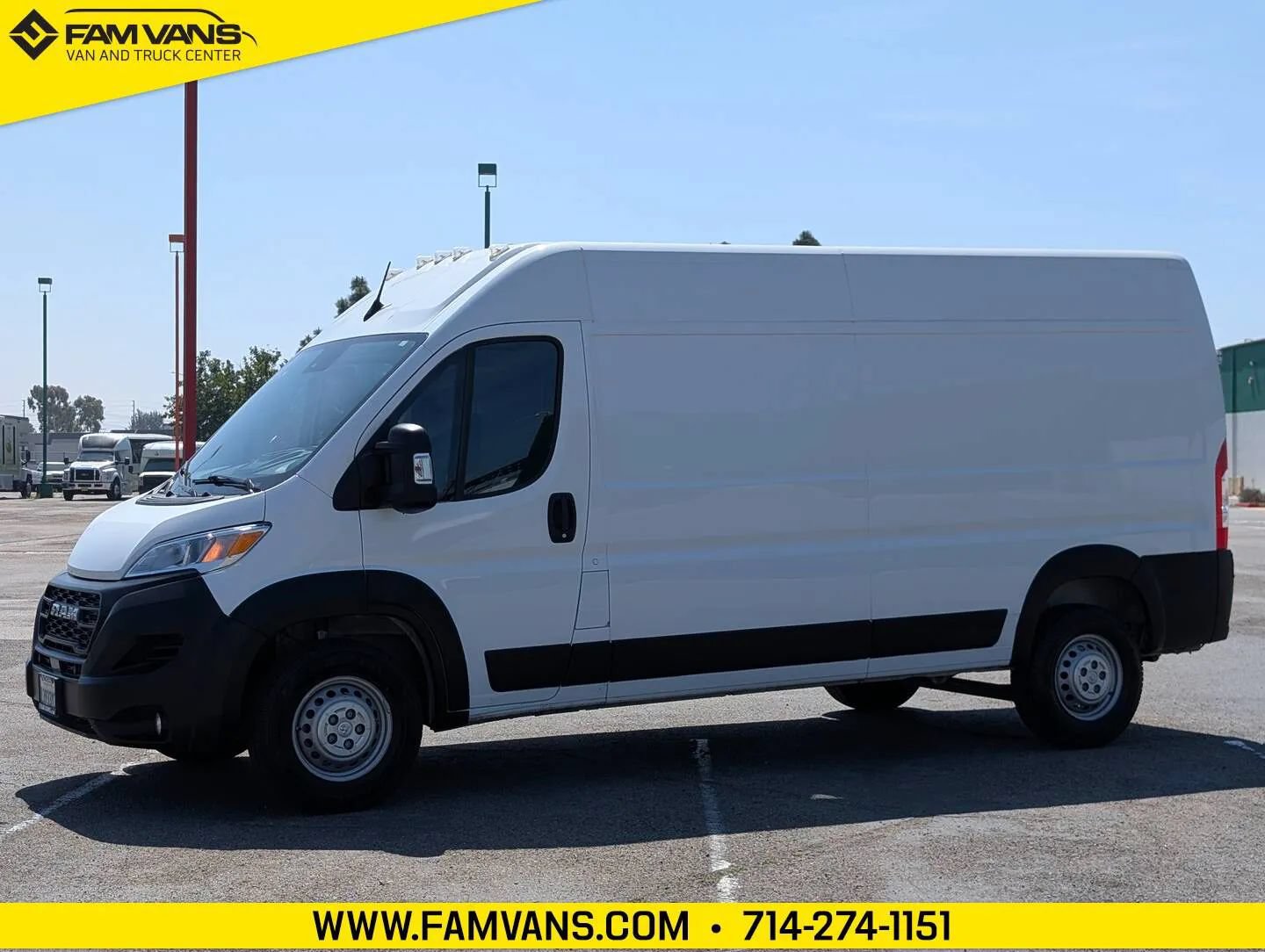 Used 2024 RAM ProMaster 2500 w/ Safety Group FWD image 3