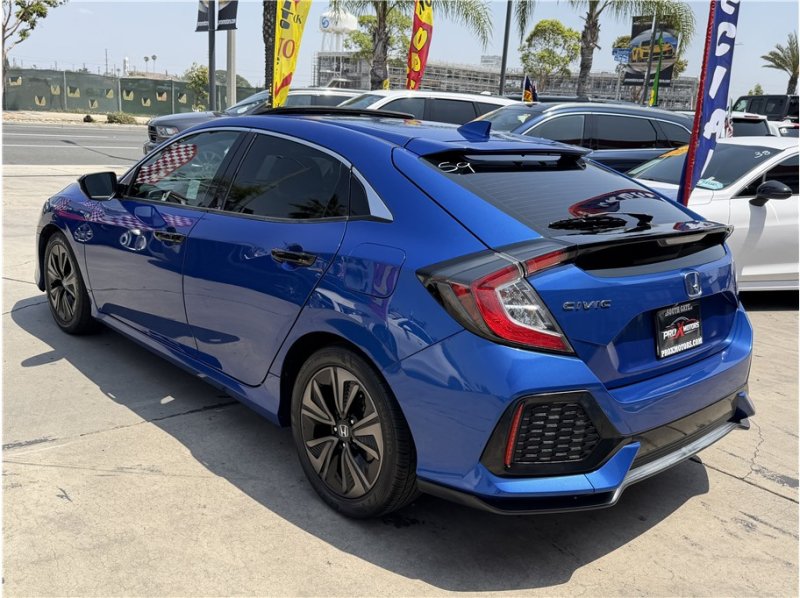 Used 2018 Honda Civic EX image 4