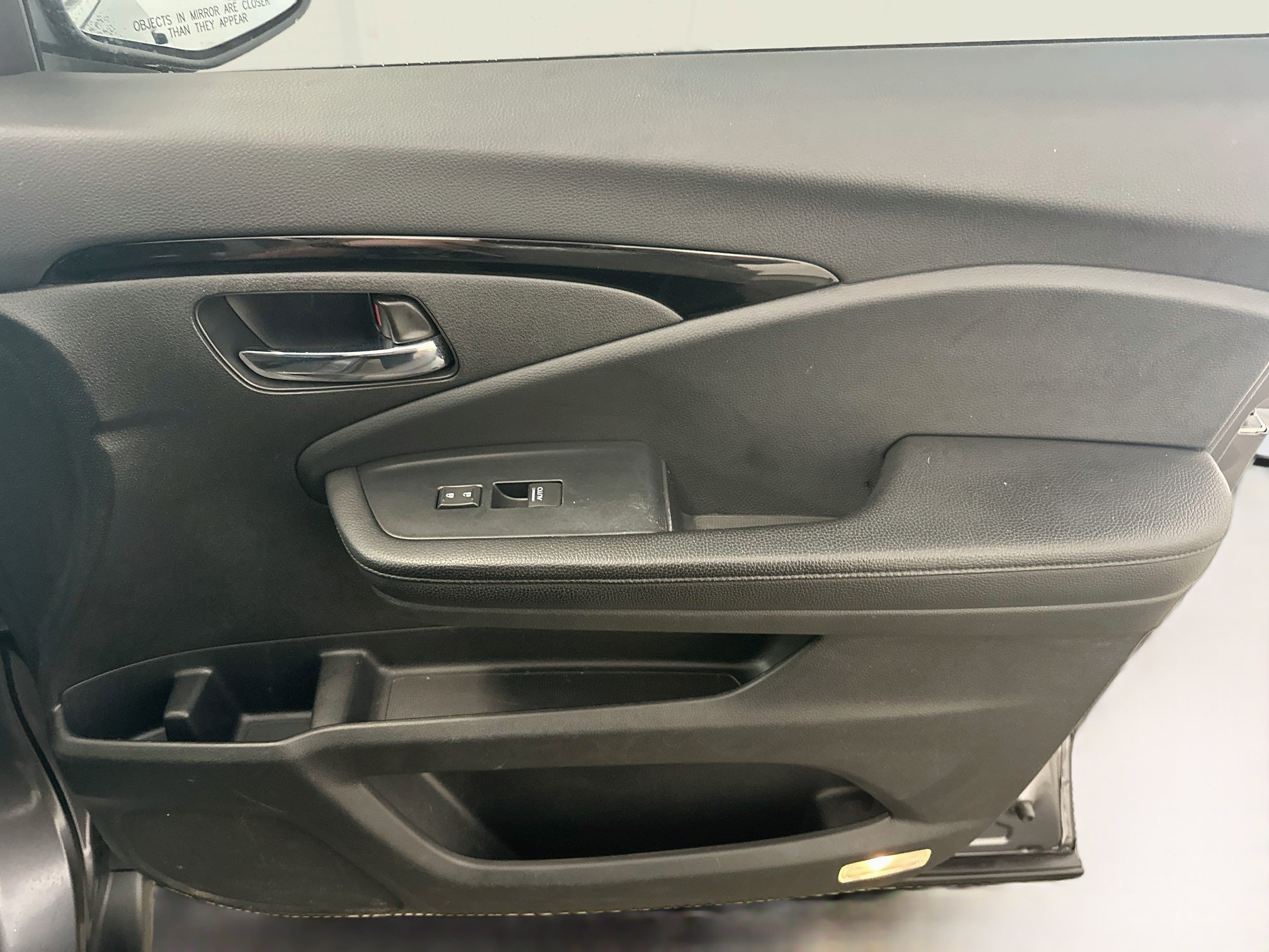 Used 2020 Honda Pilot Touring image 36