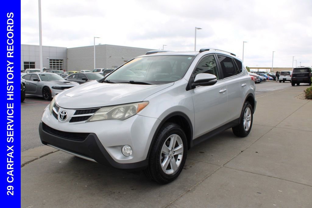 Used 2014 Toyota RAV4 XLE FWD image 3