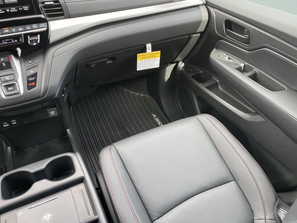 New 2026 Honda Odyssey Sport-L image 22