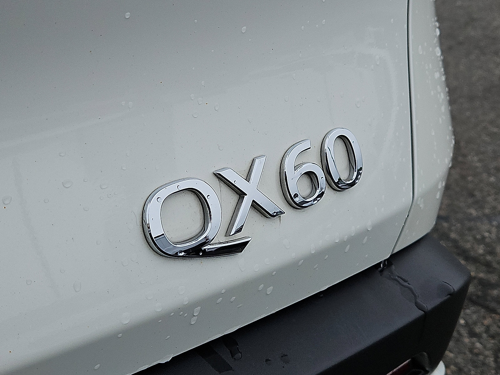 Certified 2023 INFINITI QX60 Luxe w/ Performance Audio Package image 31