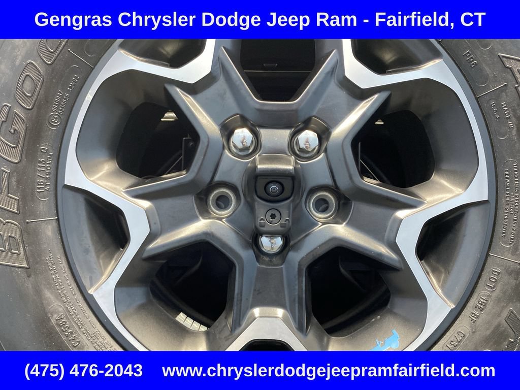 Used 2022 Jeep Wrangler Unlimited Rubicon 4xe w/ Cold Weather Group AWD/4WD image 32