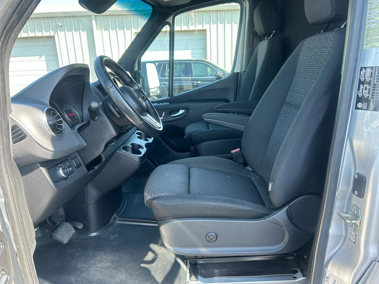 Used 2019 Mercedes-Benz Sprinter 170 image 9