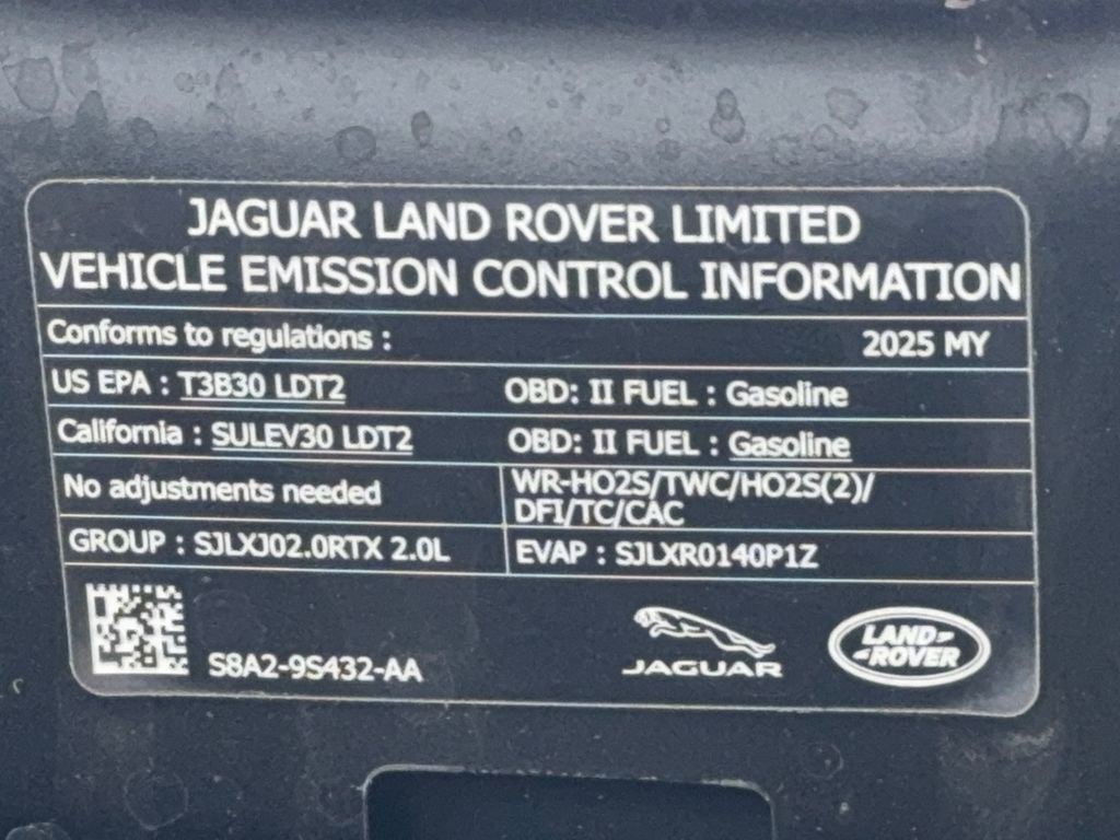 Used 2025 Land Rover Range Rover Velar Dynamic SE image 63