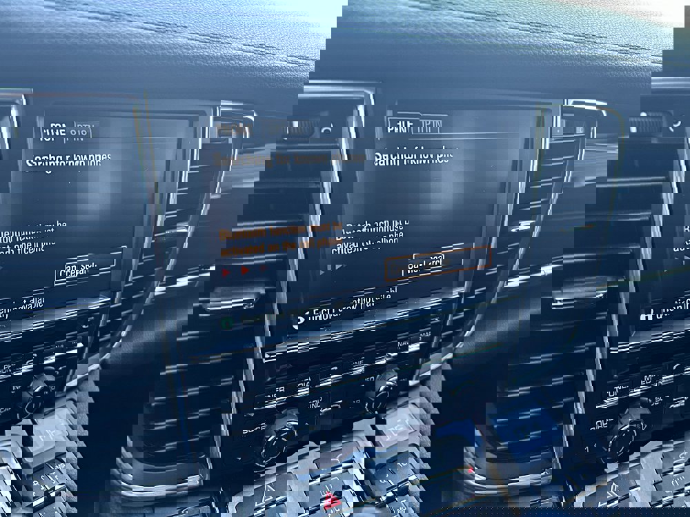 Used 2014 Porsche Panamera 4S image 21