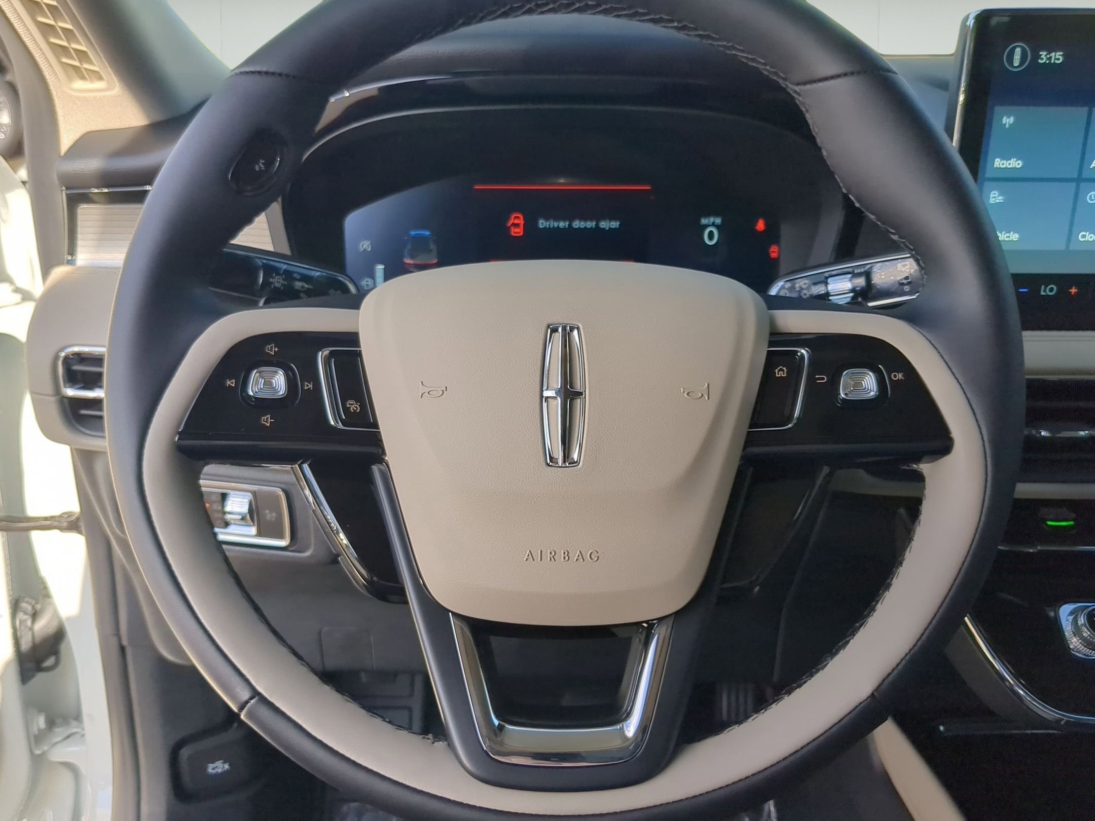 New 2026 Lincoln Corsair Premiere FWD image 13
