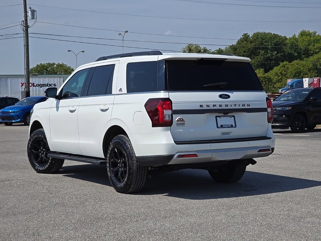 Used 2024 Ford Expedition Timberline image 5