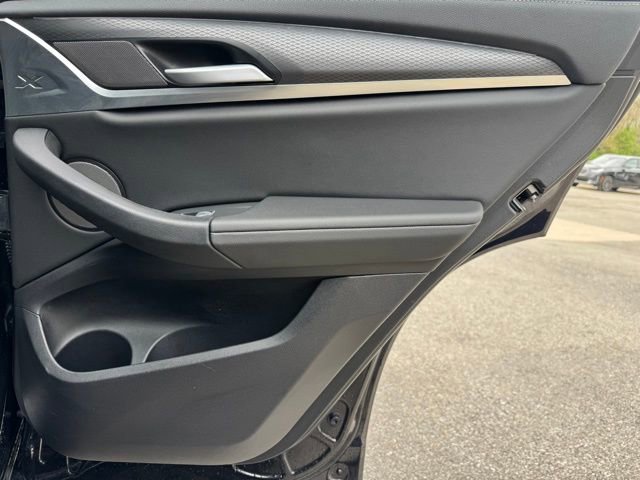Certified 2024 BMW X3 M40i image 31
