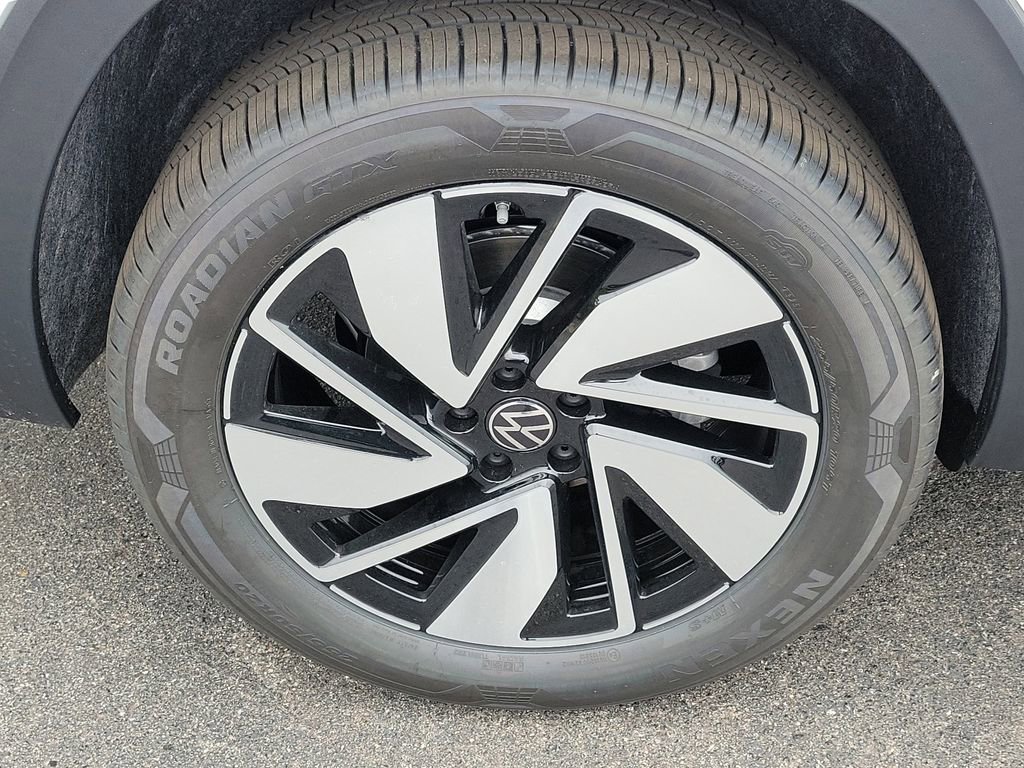 New 2026 Volkswagen Atlas SEL image 5