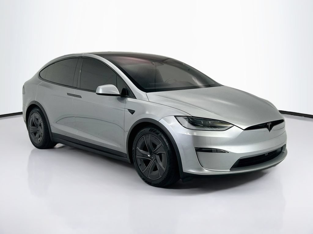 Used 2026 Tesla Model X AWD/4WD image 3