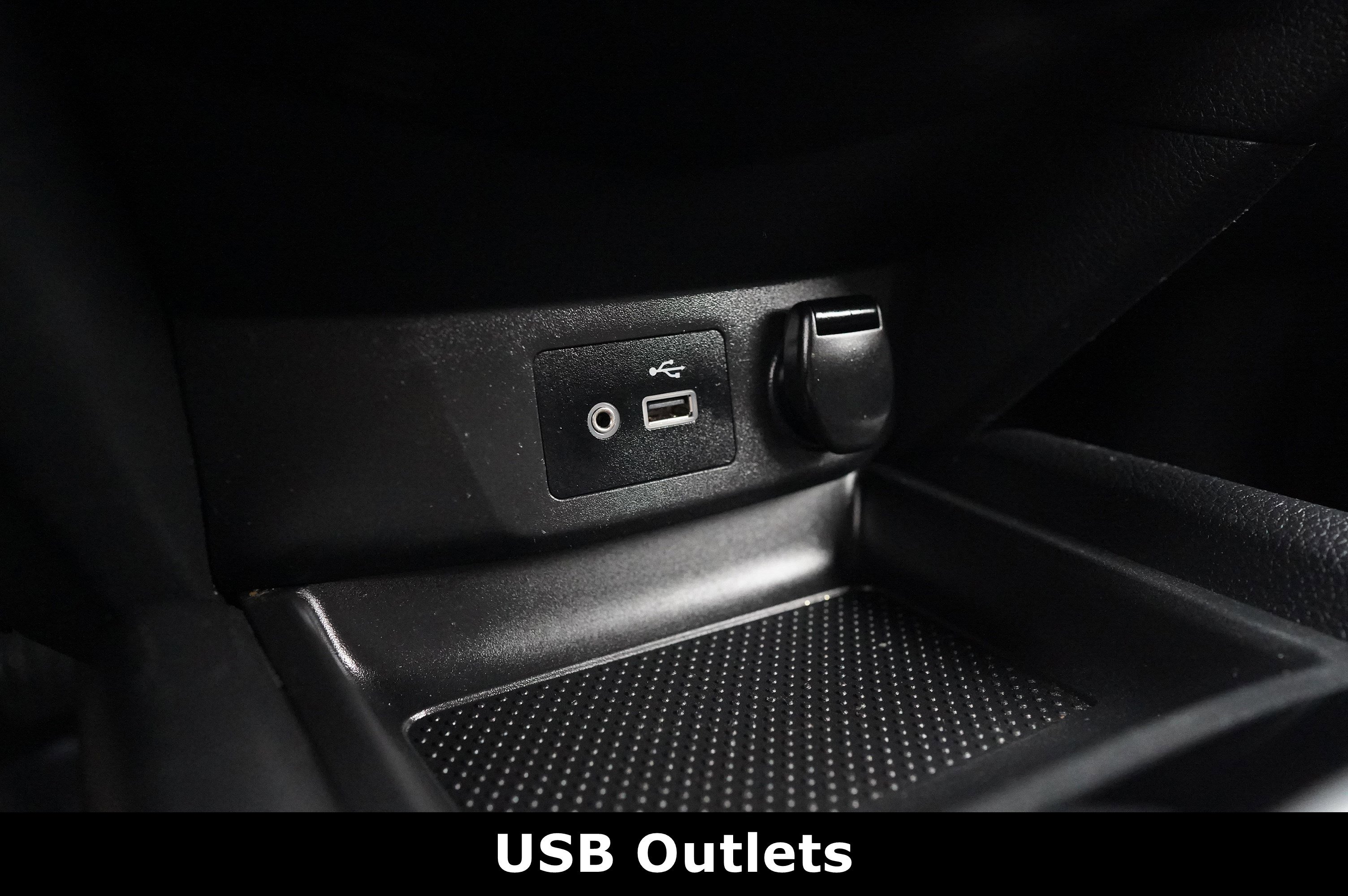 Used 2019 Nissan Rogue SV image 10