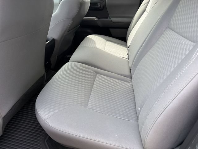 Used 2022 Toyota Tacoma SR5 w/ Technology Package RWD image 10