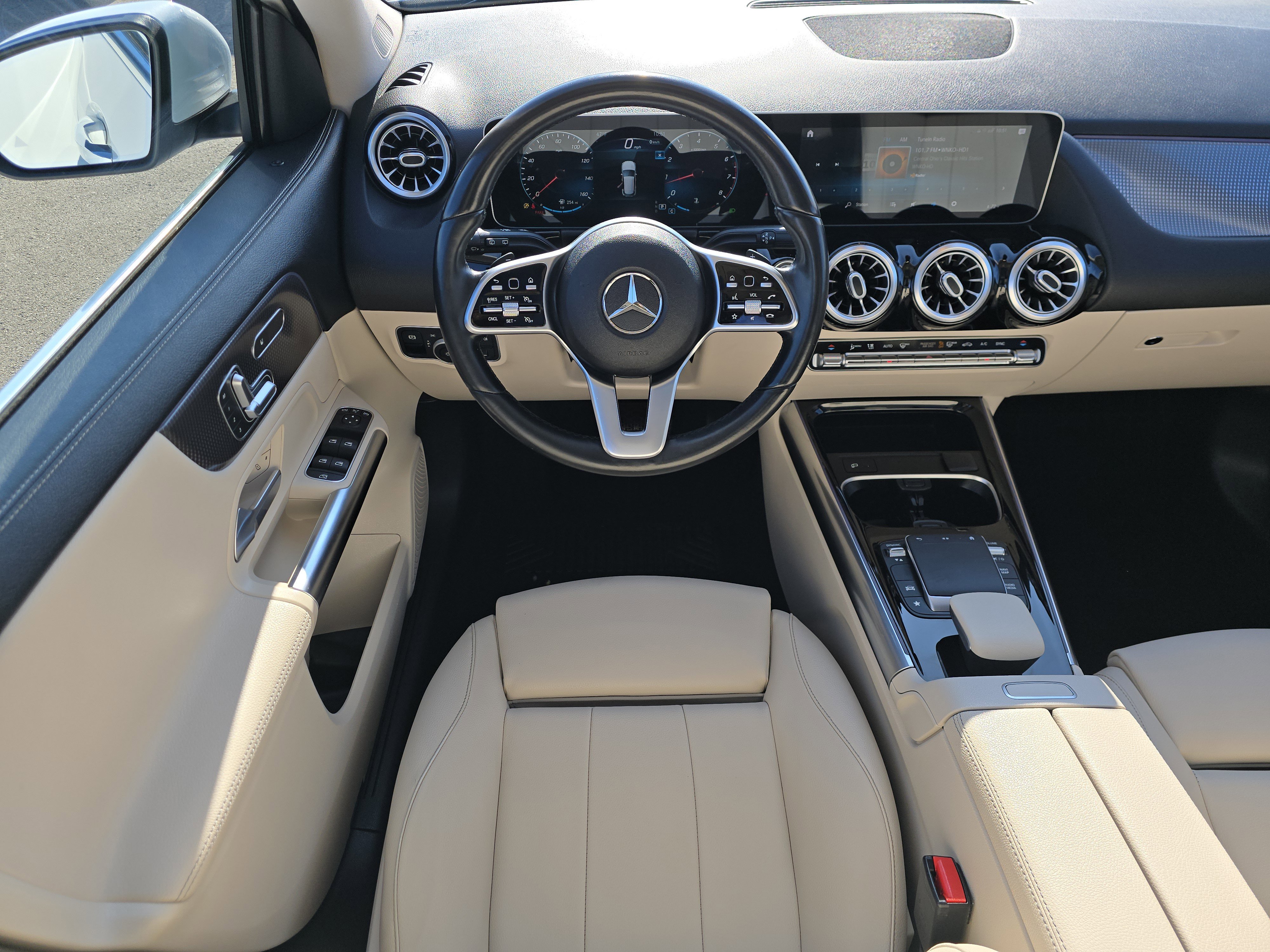 Used 2021 Mercedes-Benz GLA 250 4MATIC image 22