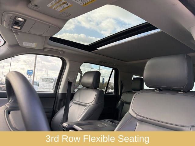 Used 2025 Ford Expedition Max Active image 33