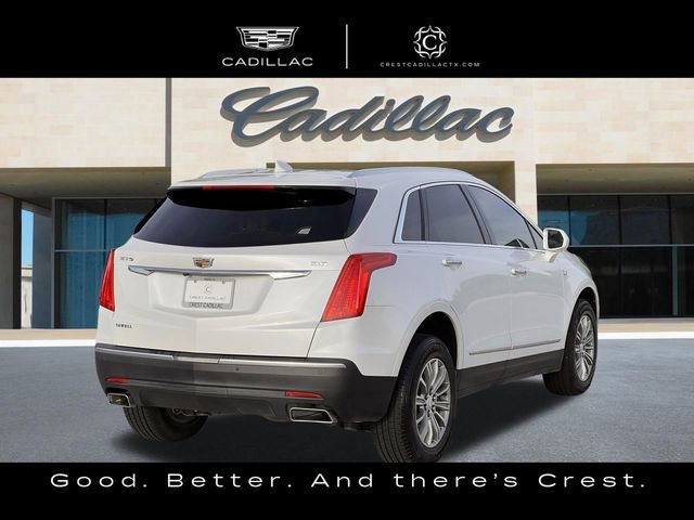 Used 2018 Cadillac XT5 Luxury w/ Driver Awareness Package image 3