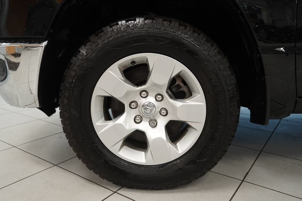 Used 2019 RAM 1500 Big Horn AWD/4WD image 14