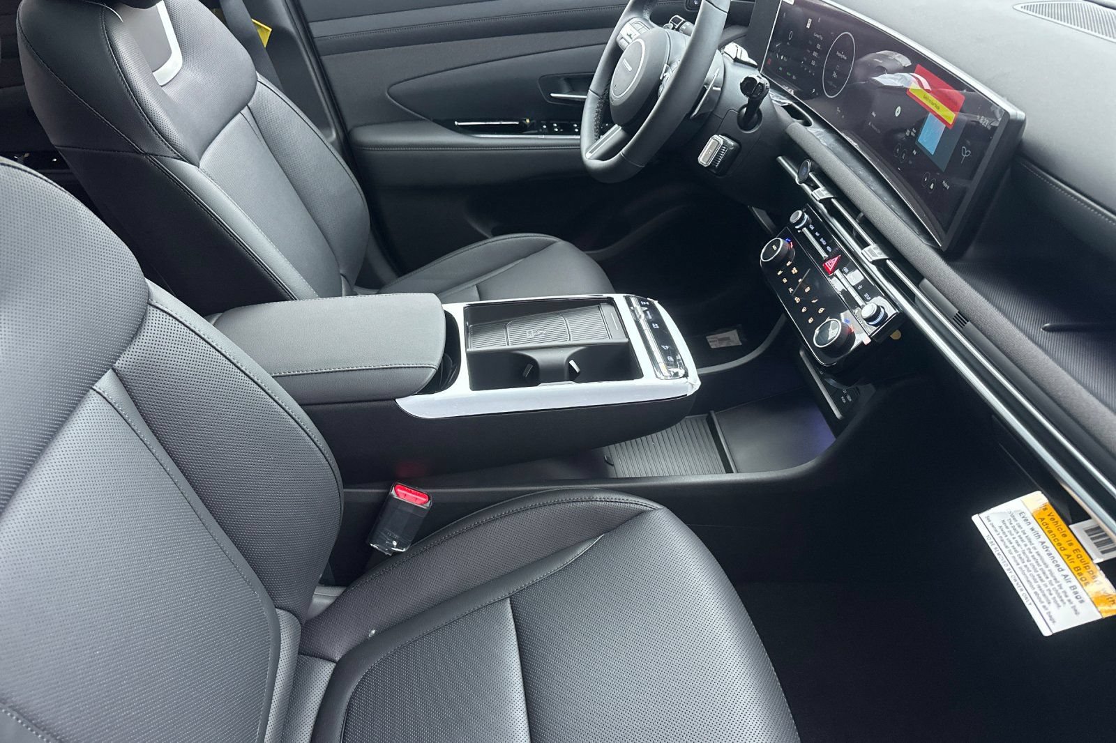 New 2026 Hyundai Tucson Limited AWD/4WD image 16