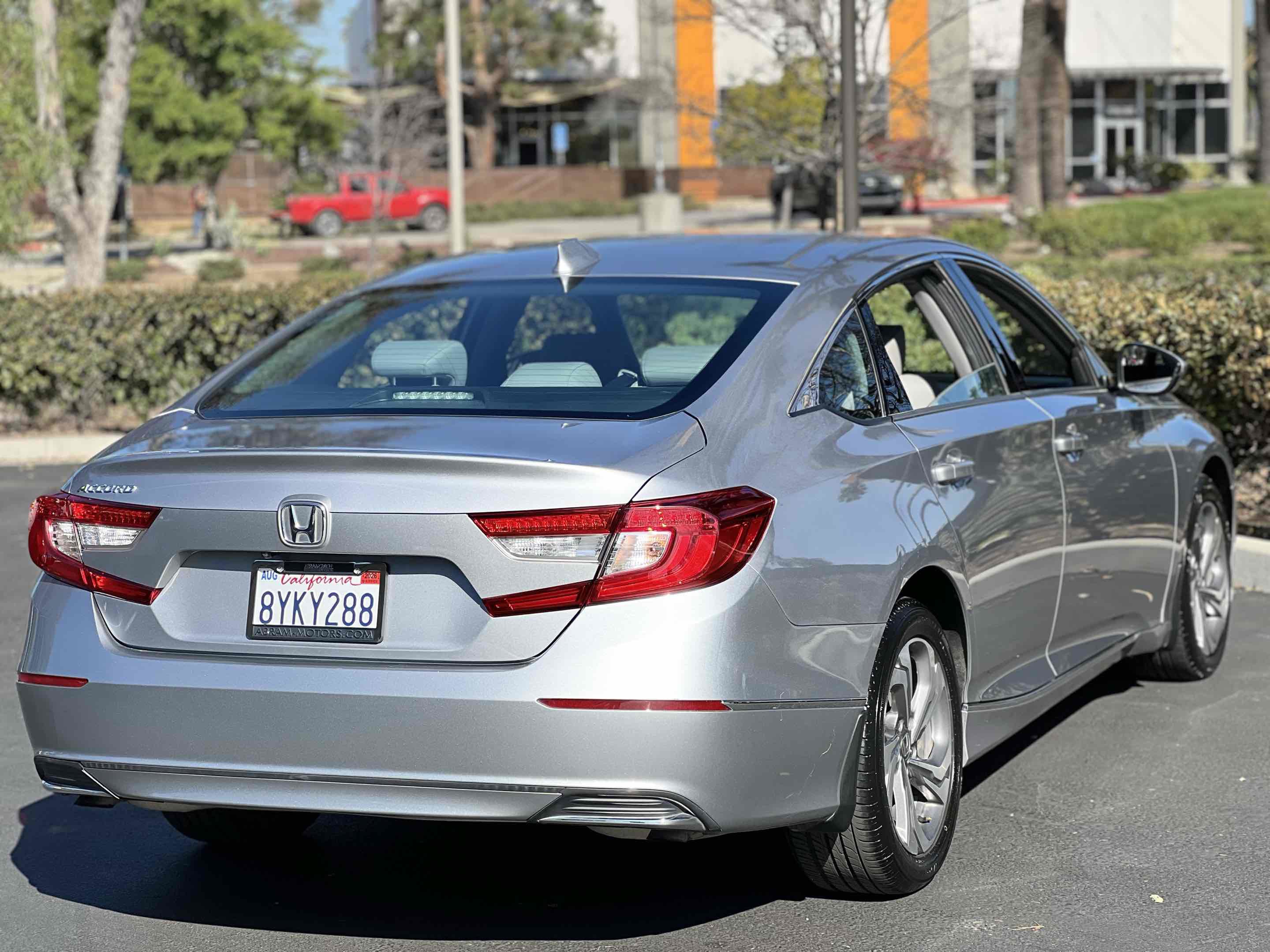 Used 2018 Honda Accord EX-L image 22