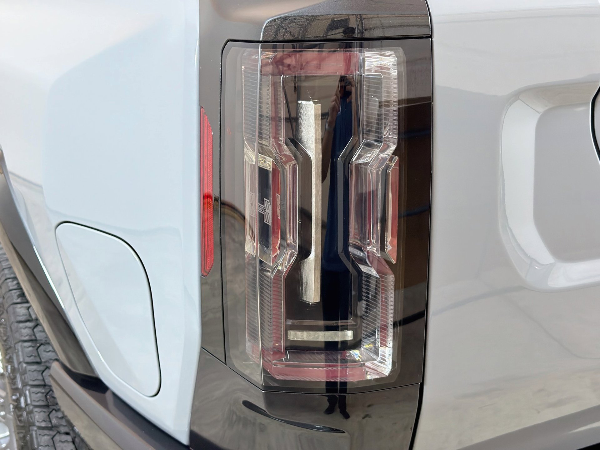 Used 2025 GMC Hummer EV 3X AWD/4WD image 10