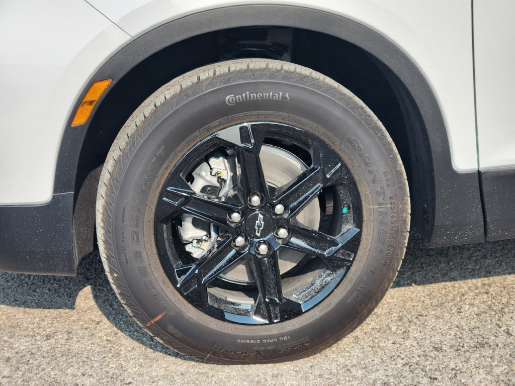 New 2026 Chevrolet Blazer LT w/ Midnight/Sport Edition FWD image 8