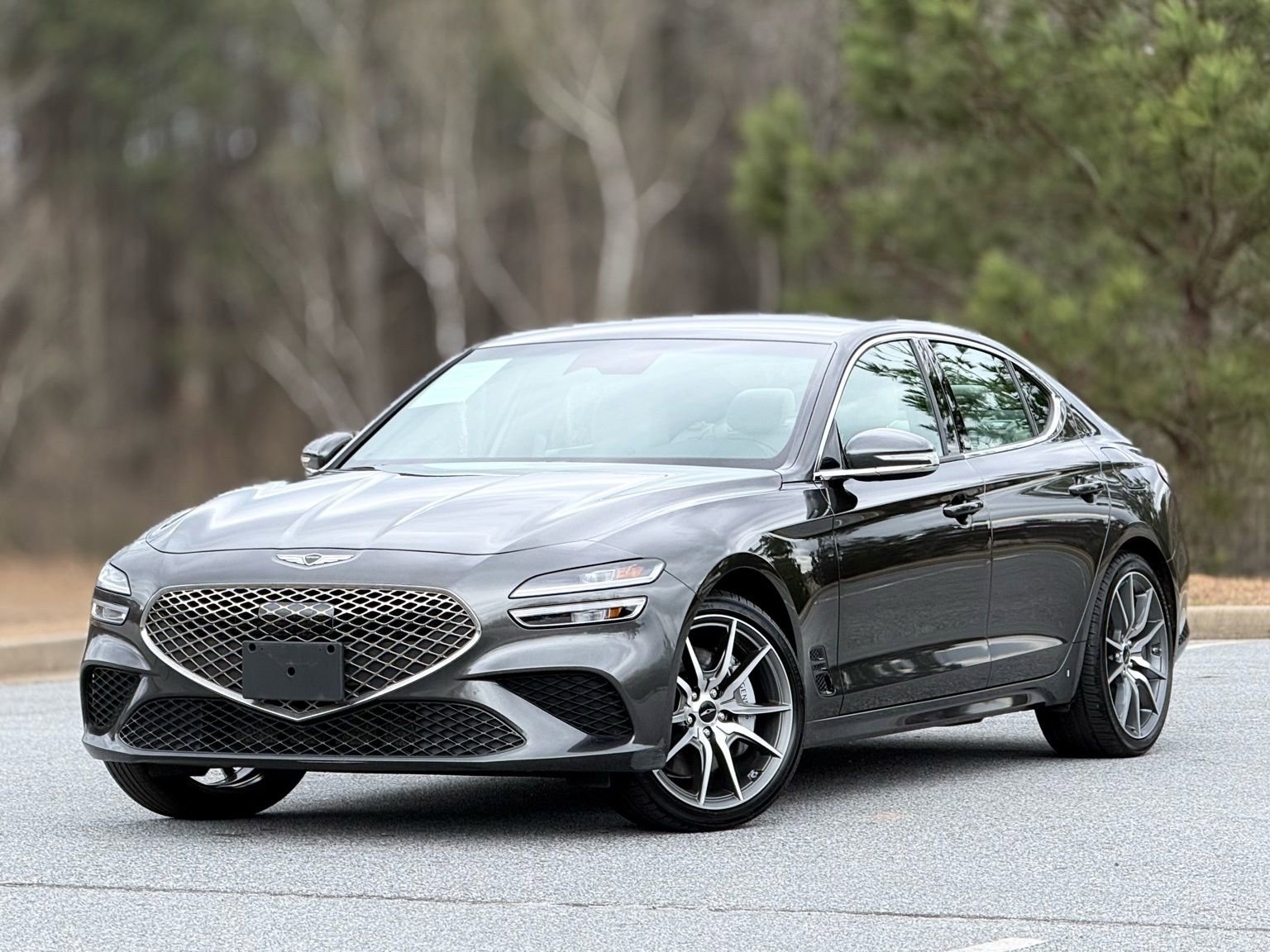 Used 2025 Genesis G70 2.5T image 7