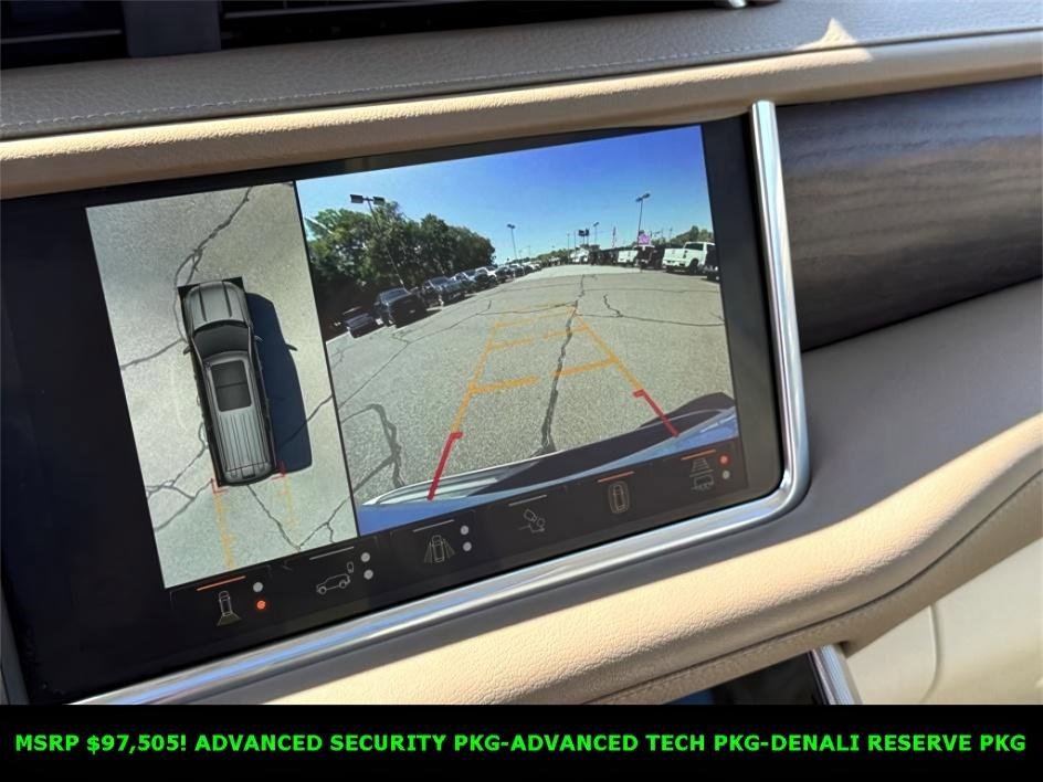 Certified 2024 GMC Yukon XL Denali w/ Denali Reserve Package image 27