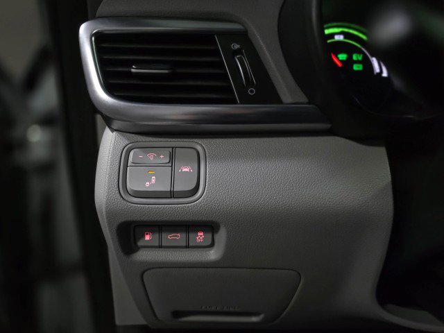 Used 2017 Kia Optima EX w/ Technology Package image 30