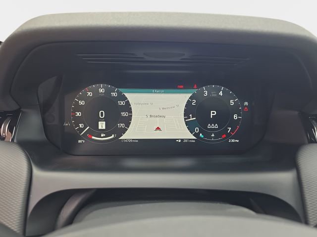 Used 2024 Land Rover Discovery Sport Dynamic SE image 19