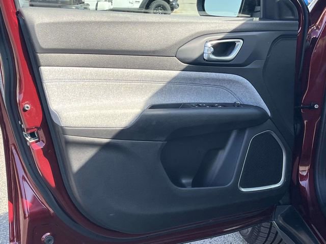 Used 2022 Jeep Compass Latitude image 14