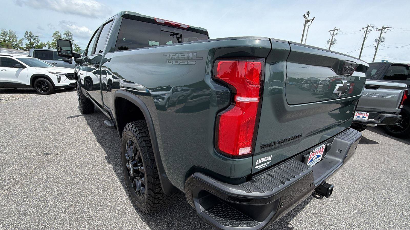 New 2026 Chevrolet Silverado 2500 LT w/ Trail Boss Package AWD/4WD image 7