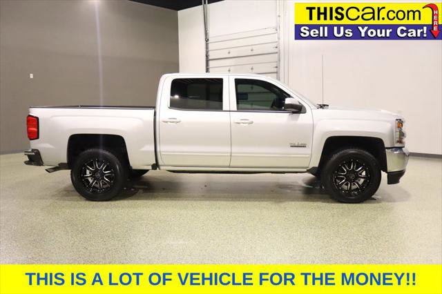 Used 2018 Chevrolet Silverado 1500 LT w/ Texas Edition RWD image 8