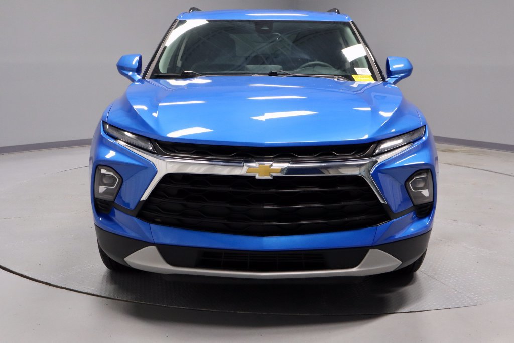 Used 2024 Chevrolet Blazer LT w/ Convenience Package FWD image 6