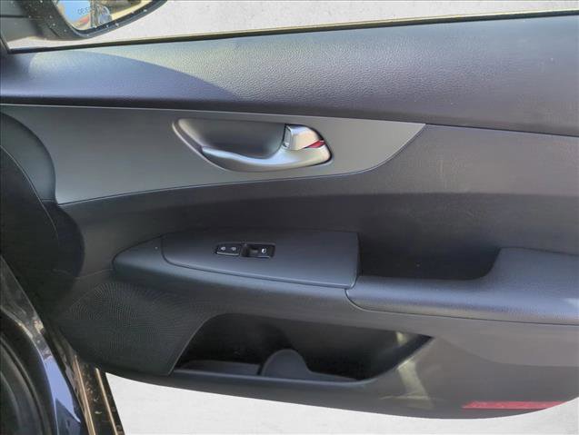 Used 2021 Kia Forte LXS image 25