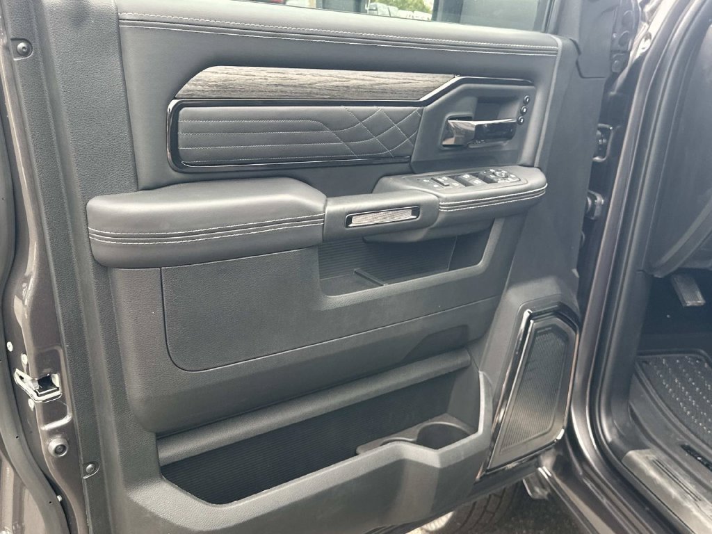 New 2026 RAM 3500 Limited AWD/4WD image 20