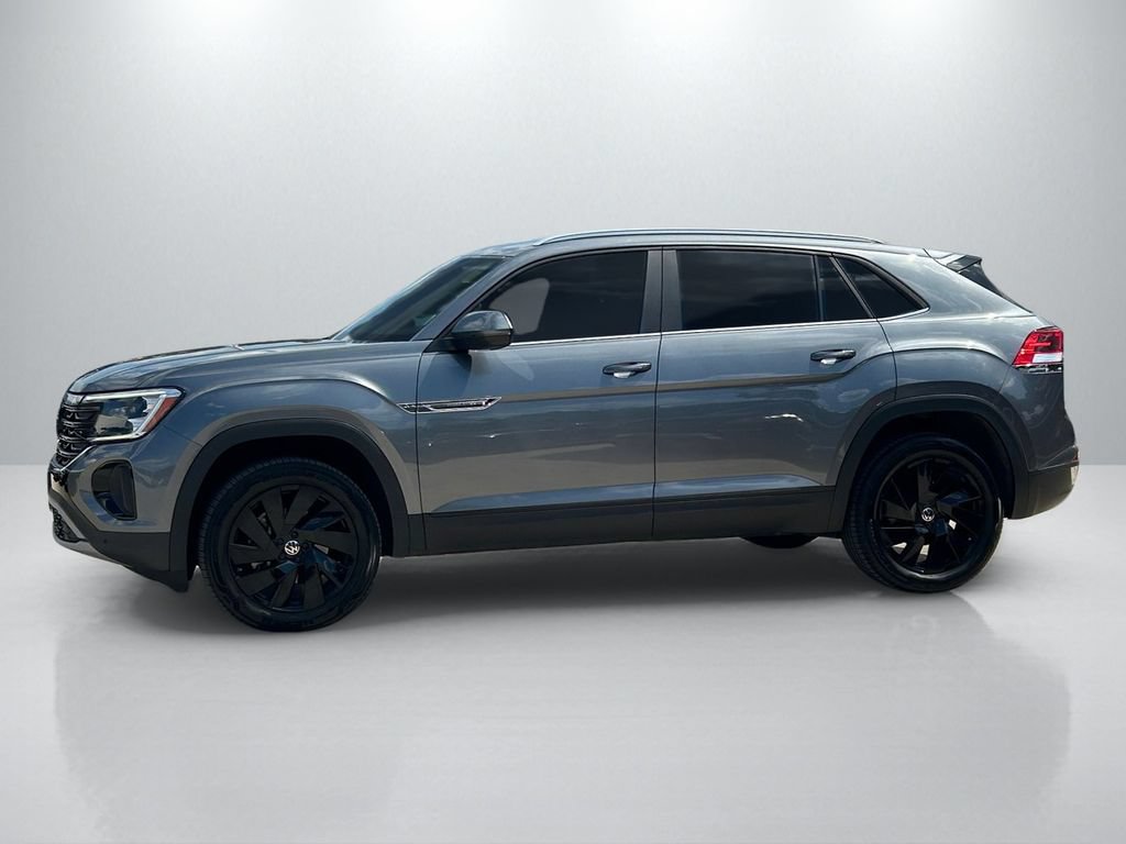 Used 2024 Volkswagen Atlas Cross Sport SE w/ Black Wheel Package FWD image 8