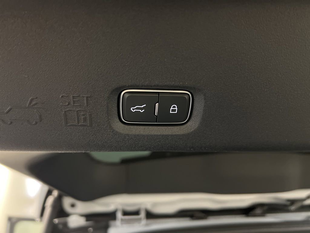 New 2026 Lincoln Navigator Reserve w/ Jet Appearance Package AWD/4WD image 47