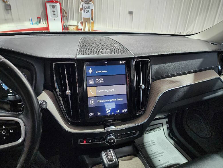 Used 2019 Volvo XC60 T5 Inscription AWD/4WD image 13