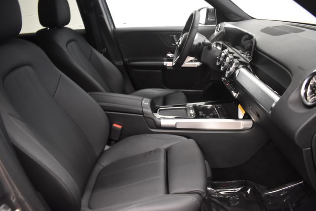 New 2026 Mercedes-Benz GLB 250 4MATIC image 19