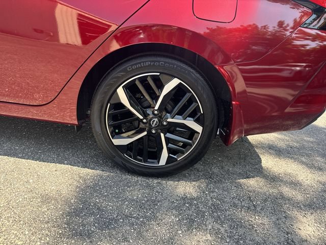 Certified 2025 Nissan Versa SR w/ Trunk Package FWD image 31
