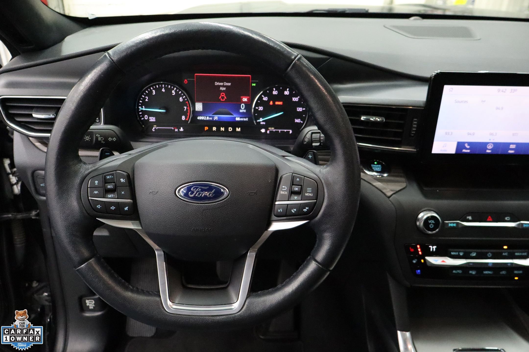 Used 2020 Ford Explorer Limited w/ Class III Trailer Tow Package image 18